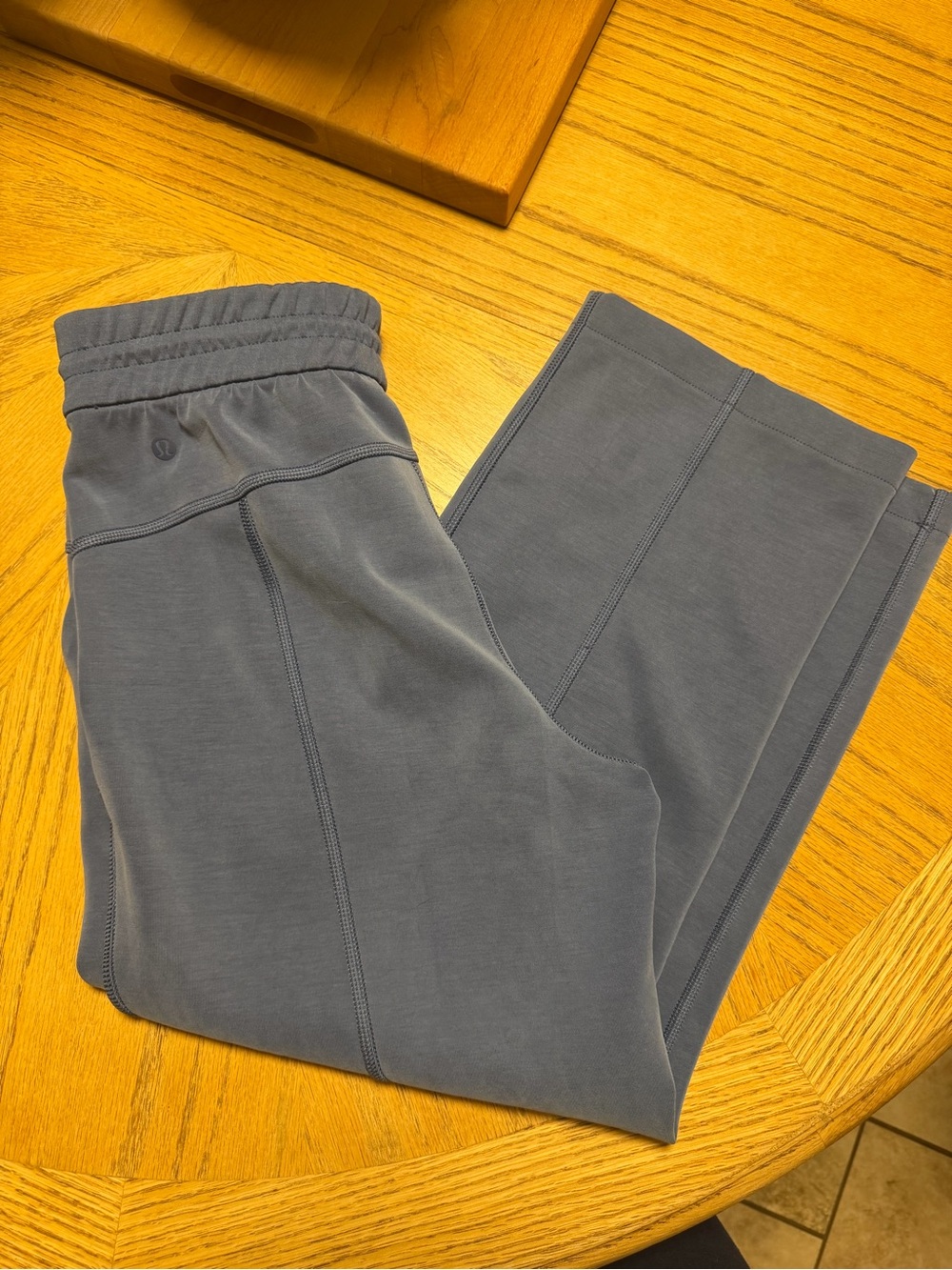 lululemon athletica Women's Cropped Slate Blue Yoga Pants